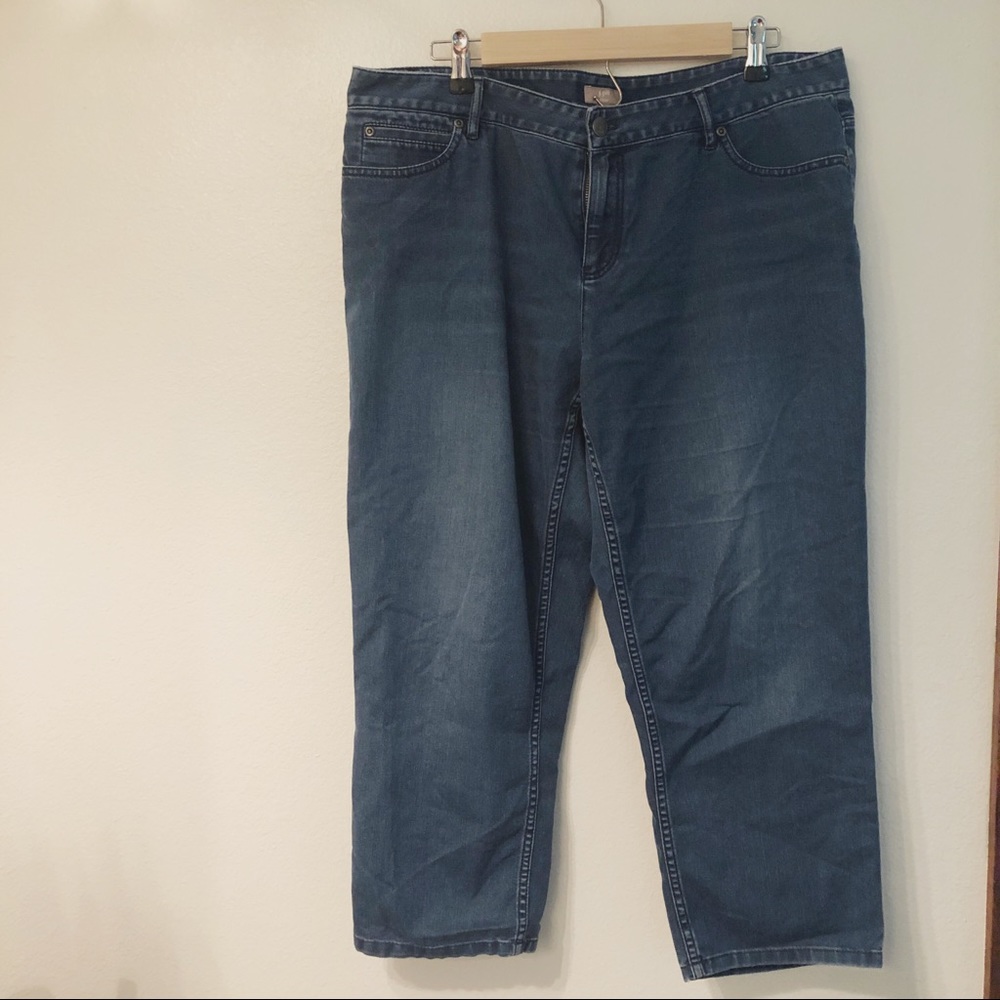 Cropped Straight Jeans